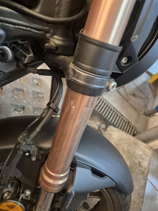 Honda Cb300r Salvada