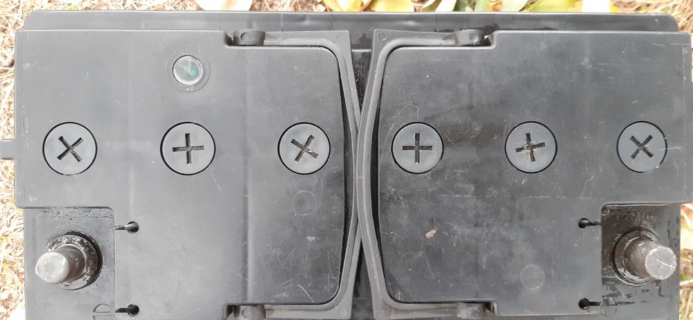 Продам акумулятор100Ампер