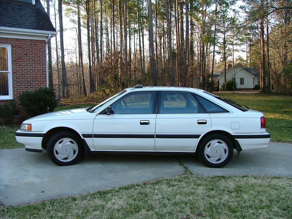 Mazda 626 gd (1987-1991) автошрот авторозборка запчастини