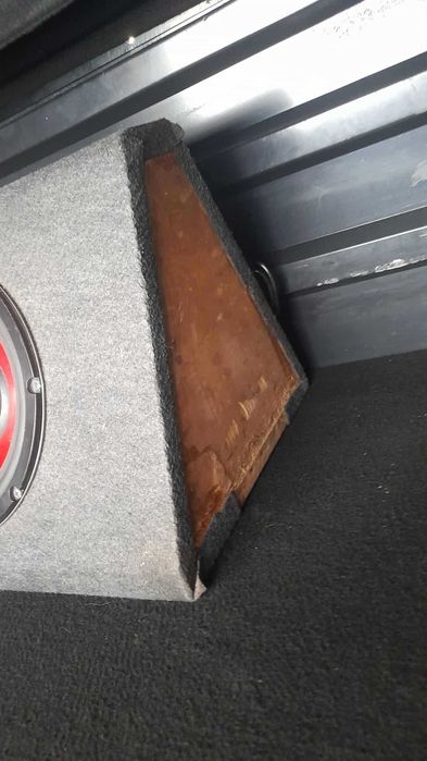 Vendo subwoofer Xplod 500W