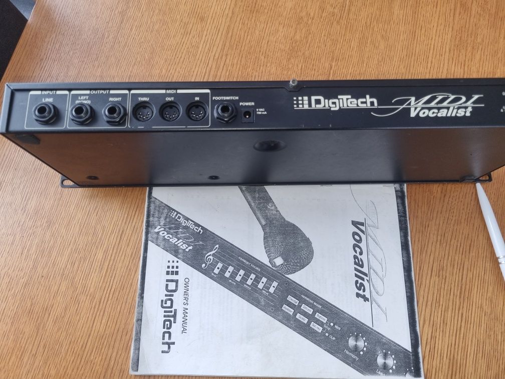 Vocalist Digitech MV-5 MIDI