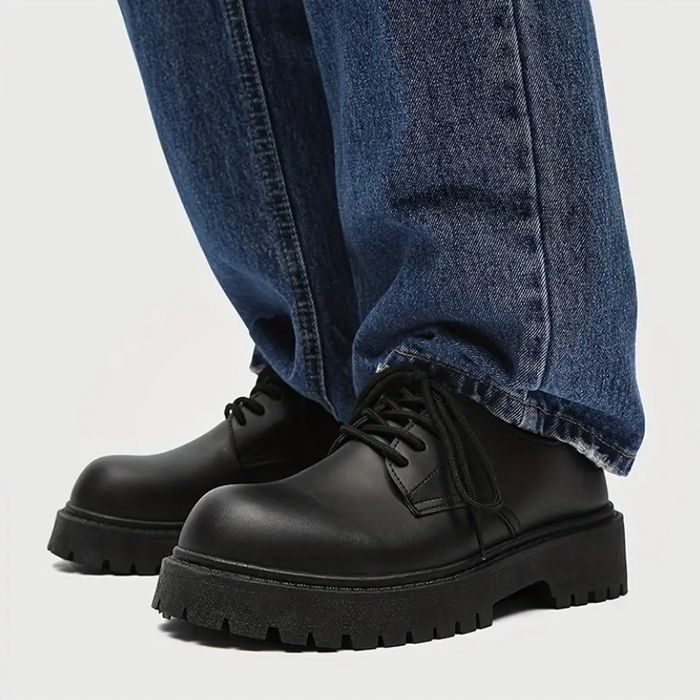 Туфлі з круглим носиком