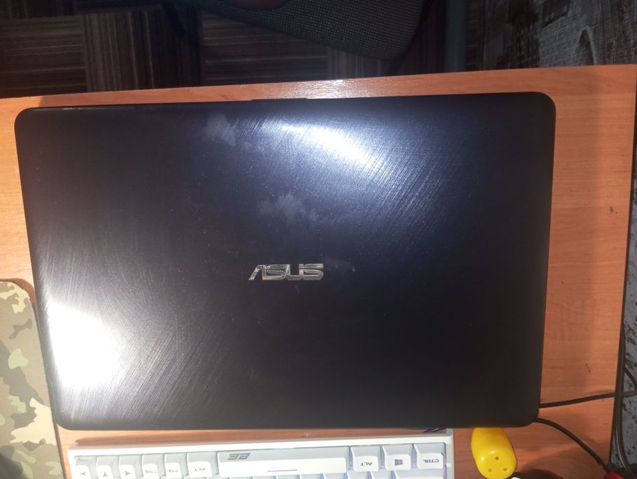Ноутбук Asus X543M