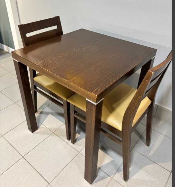 Conjunto de Mesa 70x70 c/ 2 Cadeiras