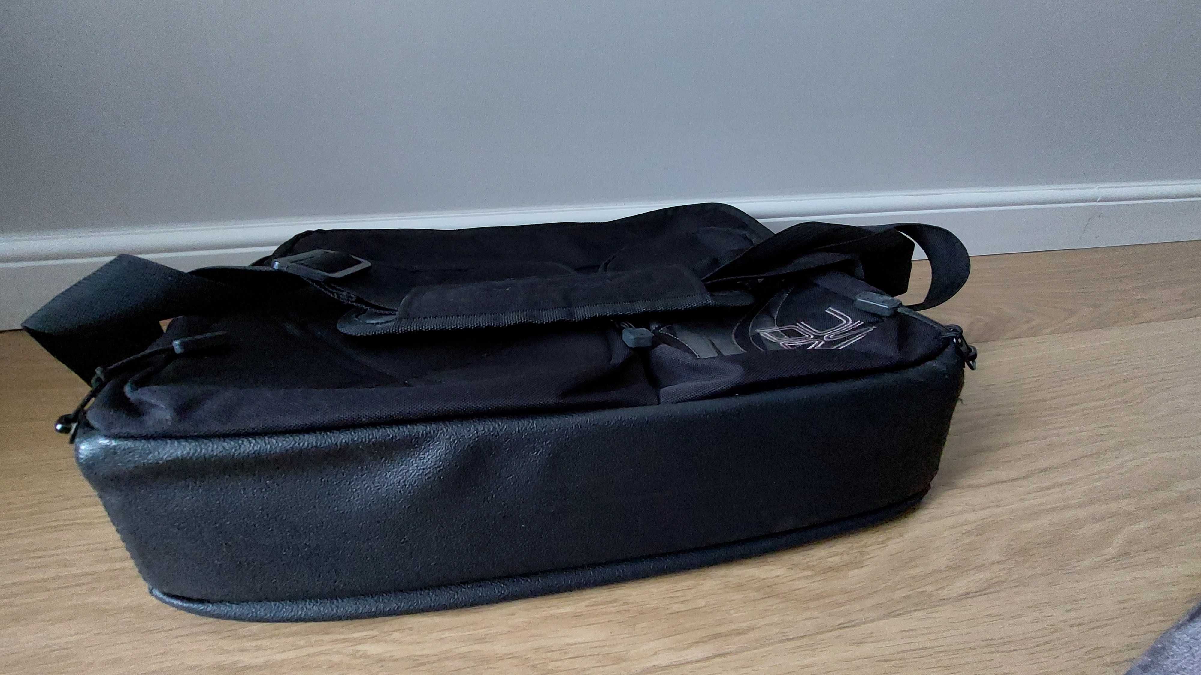 Torba na laptopa marki Diverse