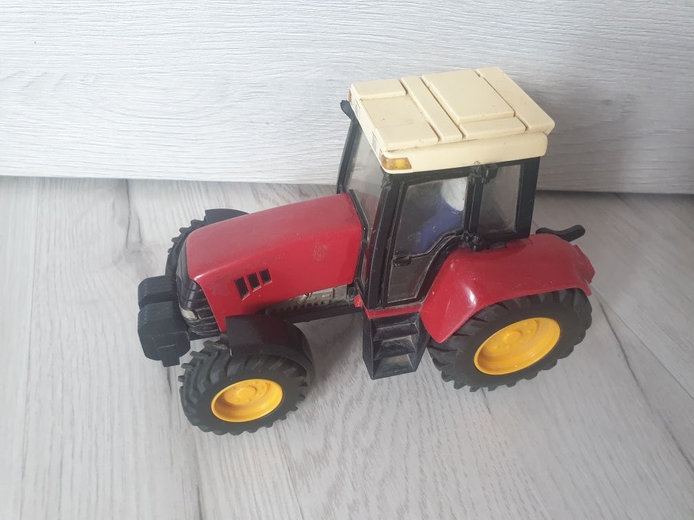 Traktor Dicke Toys