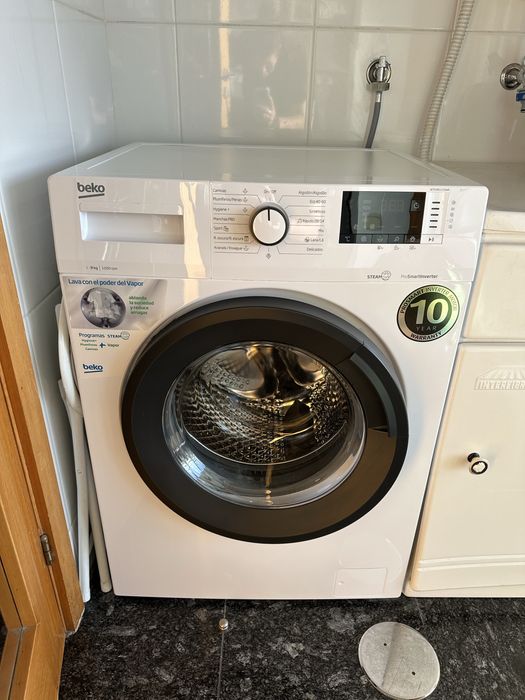 Máquina de Lavar Roupa BEKO 8 kg