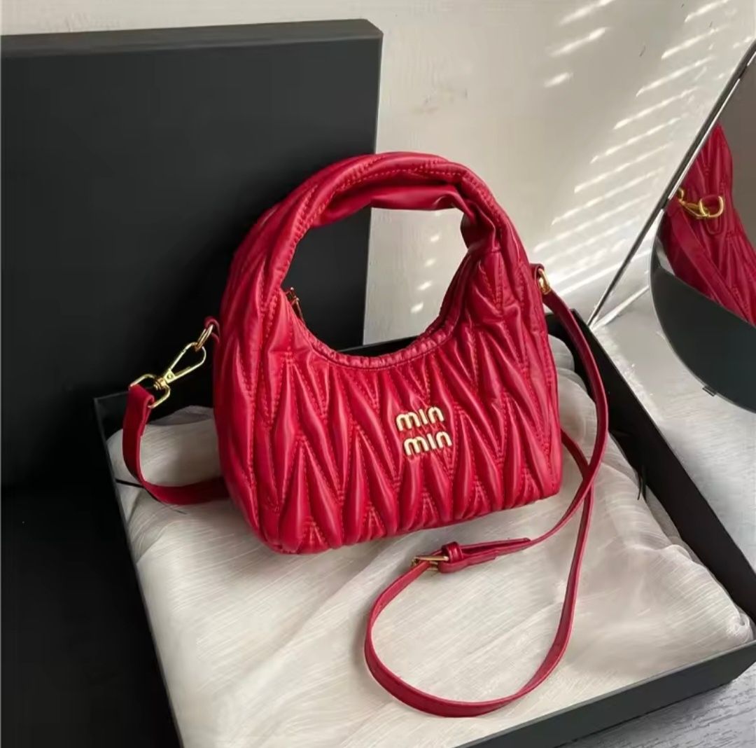 Сумка жіноча кросс боди Miu miu. 4 кольори.