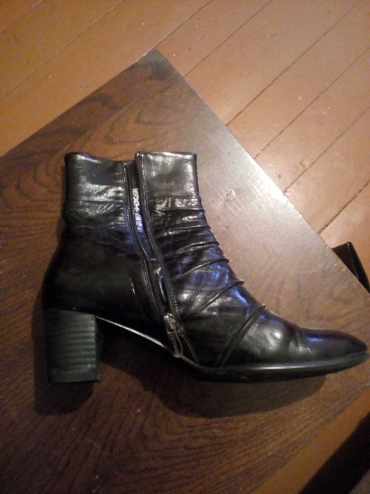 Чобітки жіночі, напівчоботи весна-осінь.