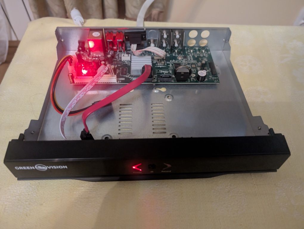 Регистратор видеонаблюдения GreenVision GV-N-S012/09 (Ресивер)