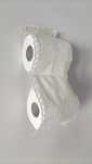 Suporte para papel higiénico bodado à mão