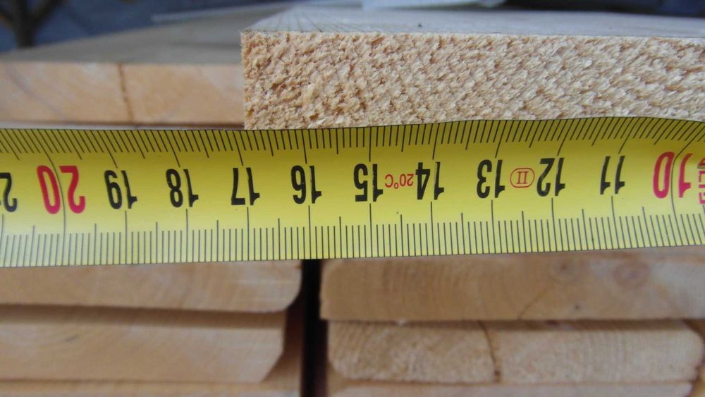 Tarcica sucha deska heblowana 17mmx28mm 4,20 cm.długa