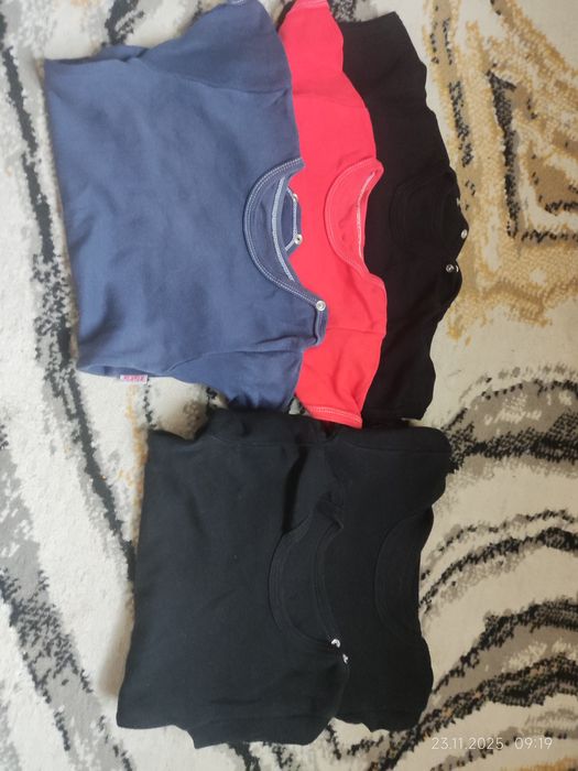 Body, spodnie, bluzki roz.110