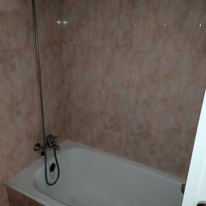 Apartamento renovado e acolhedor, com 1 quarto ao Polo Universitário