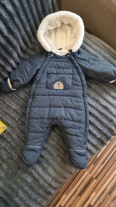 Зимовий комбінезон
