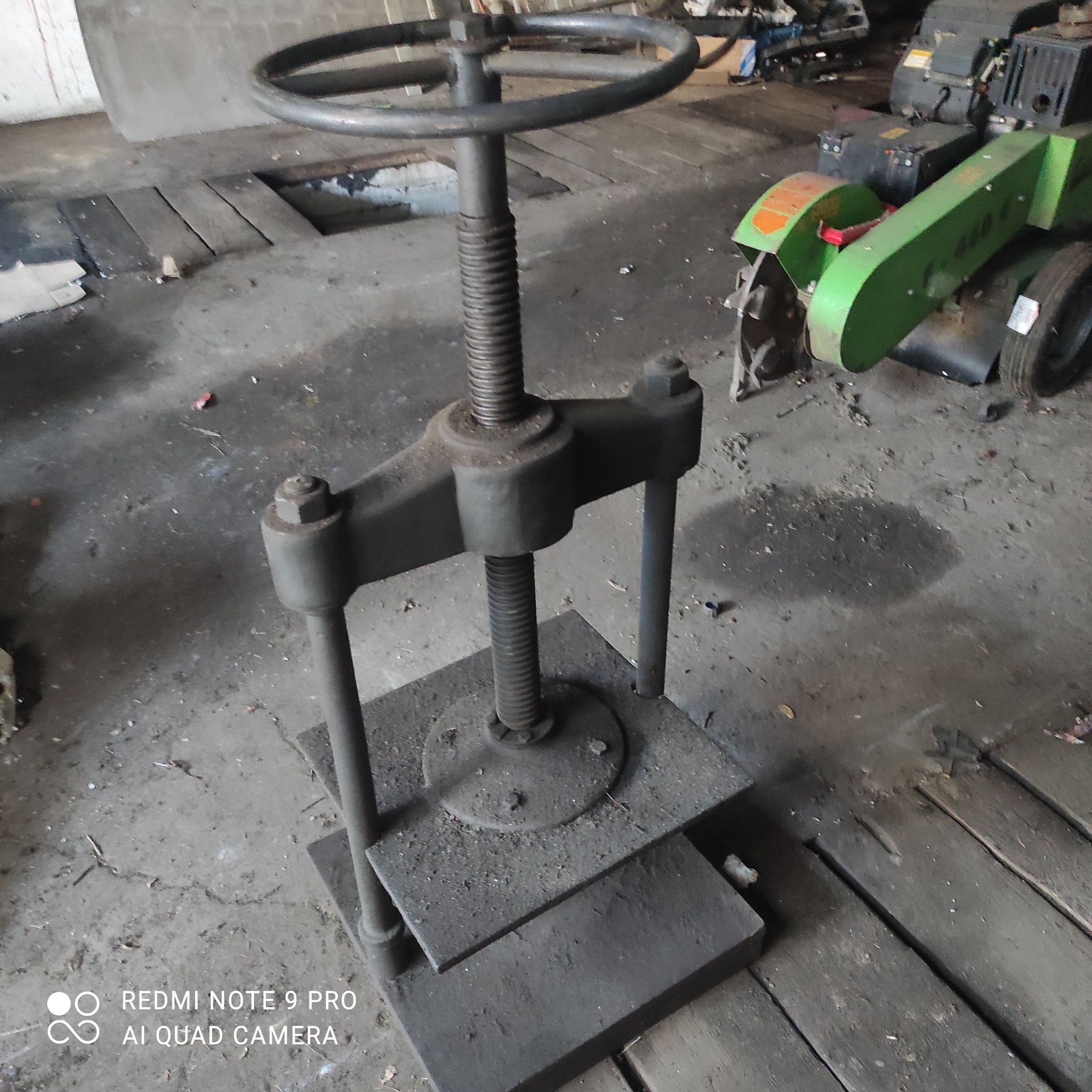 Migomat  MAG 350C z butlami
