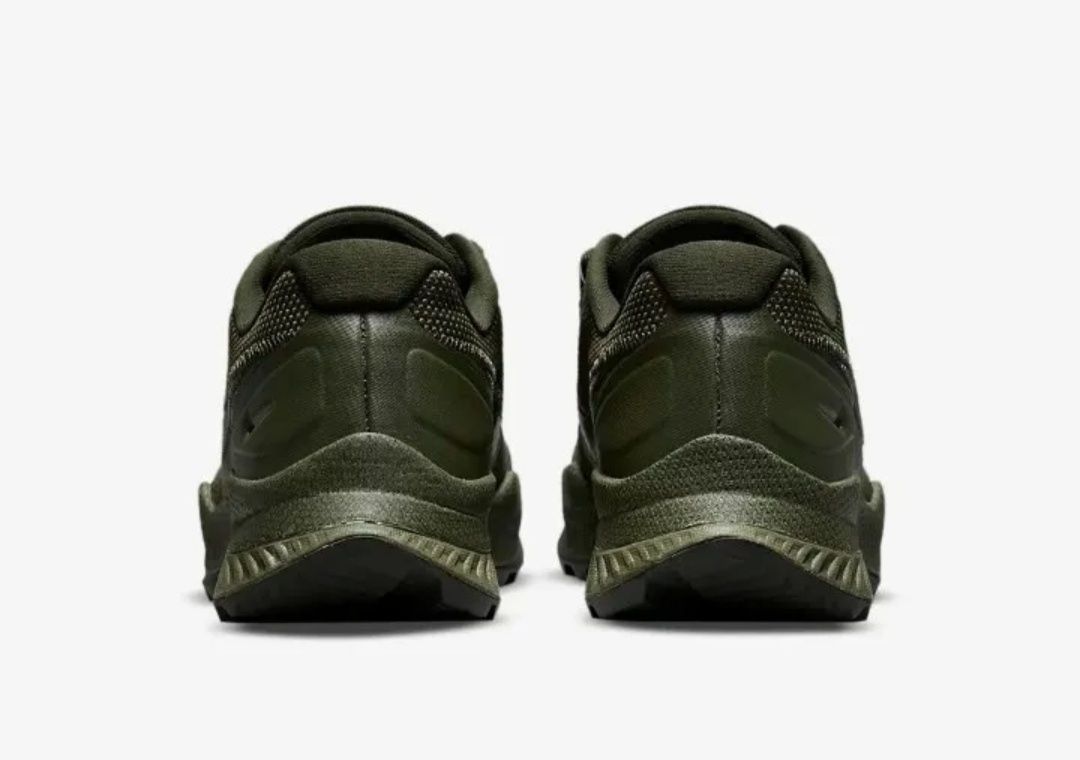 Тактичні Кросівки Nike  SFB Carbon 42.5 розмір.
Колір зелени