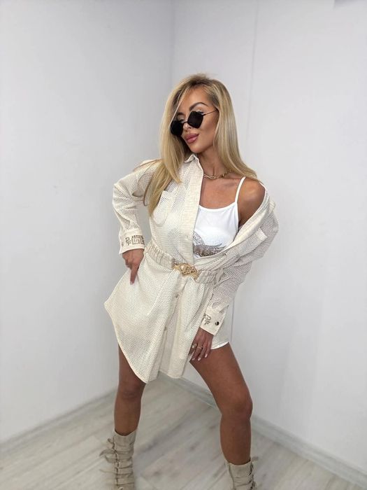 Piękny komplet narzutka sukienka logo paparazzi