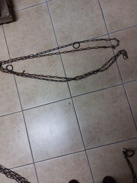 Łancuch  gospodarczy 3mm oczko 3cm dł.320cm