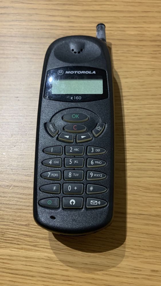 Kolekcjonerski telefon Motorola c160