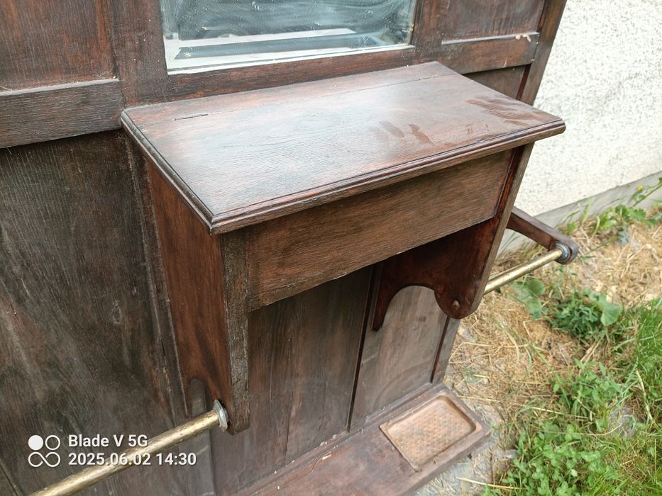 Toaletka antyk z lustrem