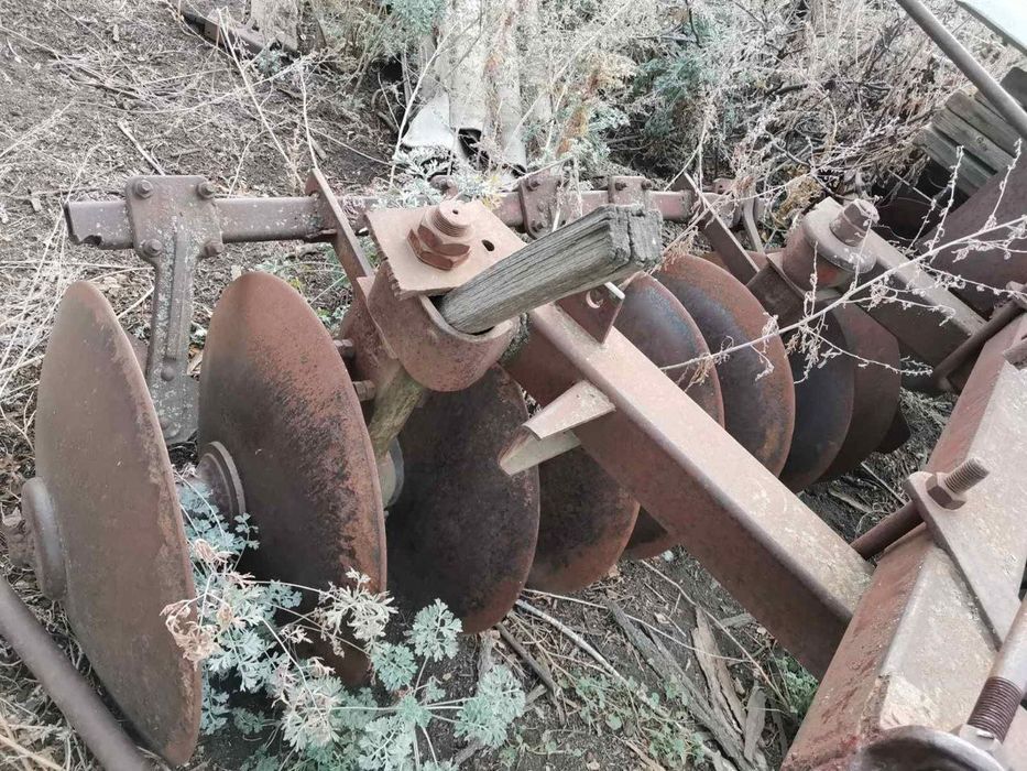 Продам дискову борону