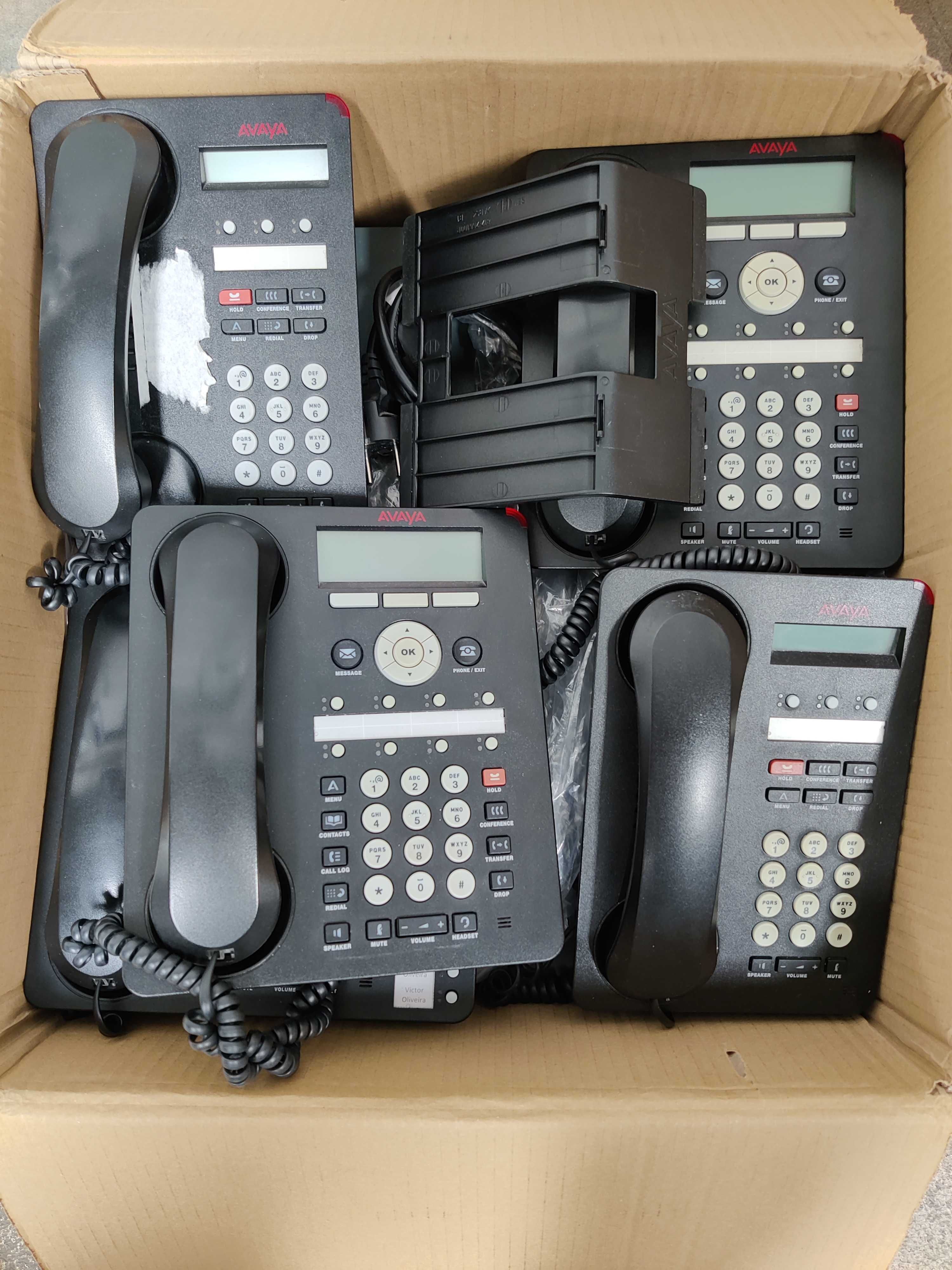 Central Avaya IP Office 500 V2 e 27 telefones funcionais