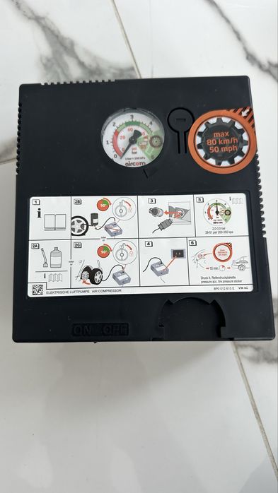 Компресор для підкачування шин