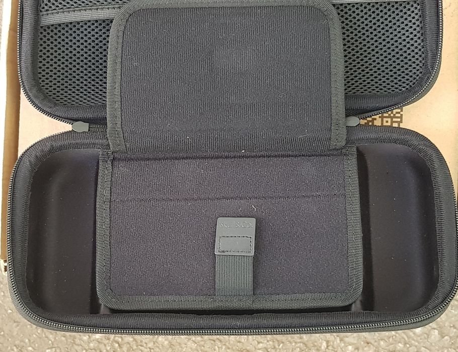 Чохол-кейс для Nintendo Switch