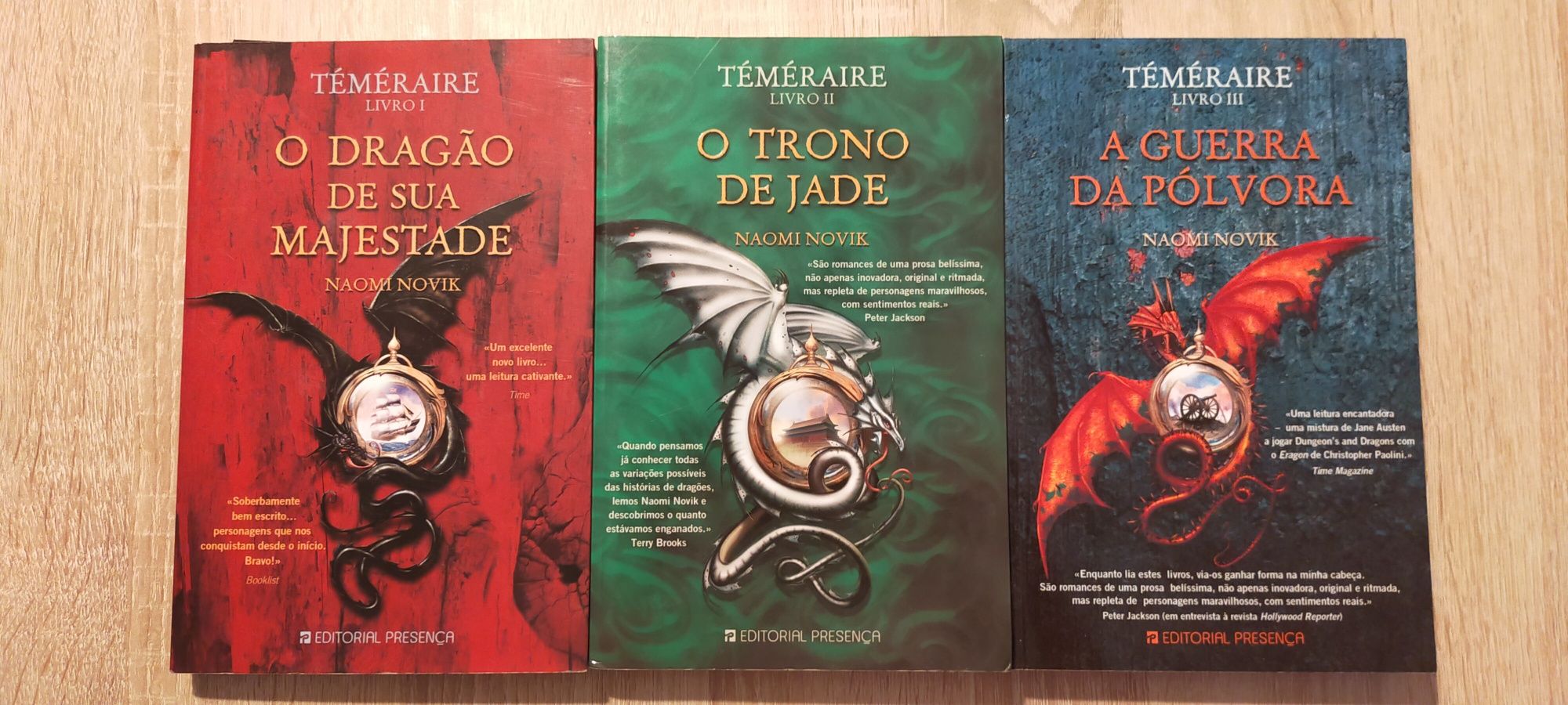 Livros - Trilogia TÉMÉRAIRE de Naomi Novik