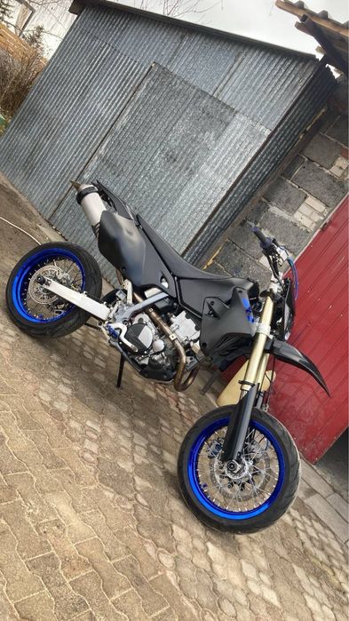 Suzuki DRZ 400 supermoto