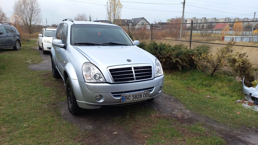 Продам SSANG YOUNG Rexton 2.7 CDI
