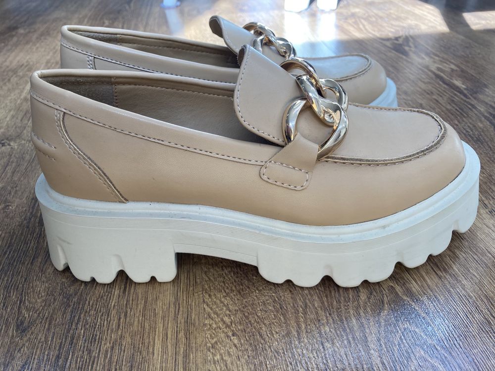 Loafersy Catwalk rozm. 37