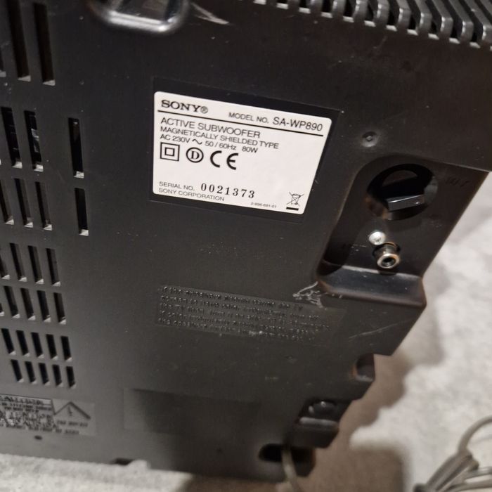 Sony subwoofer i dwie satelity 2.1