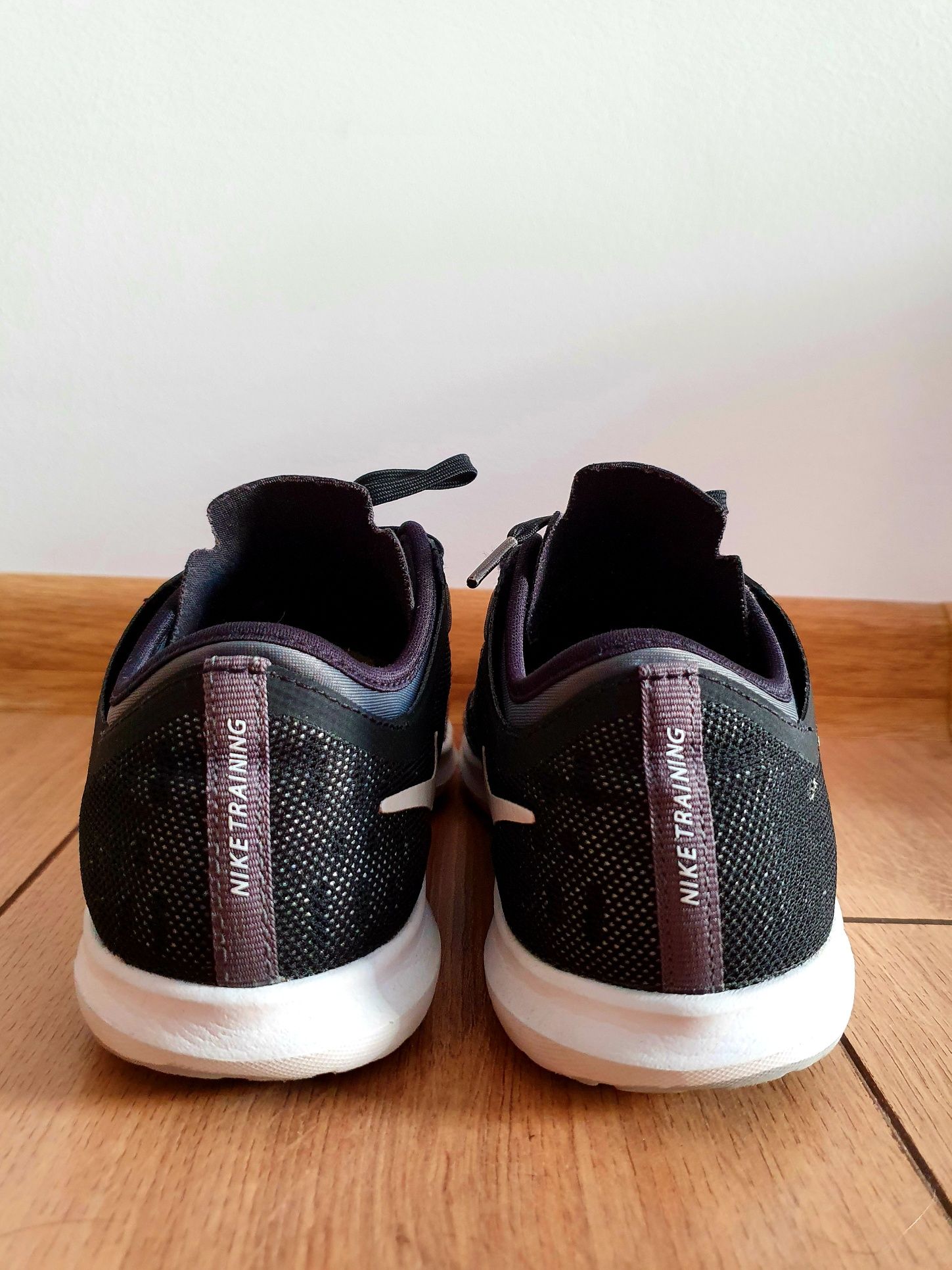 Buty sportowe damskie NIKE Flex Adapt - rozmiar 38,5