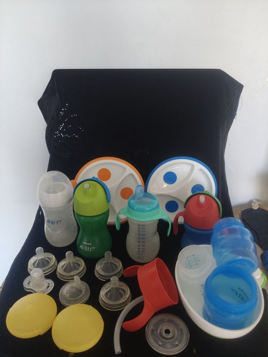 Пляшки Avent для дитячих напоїв