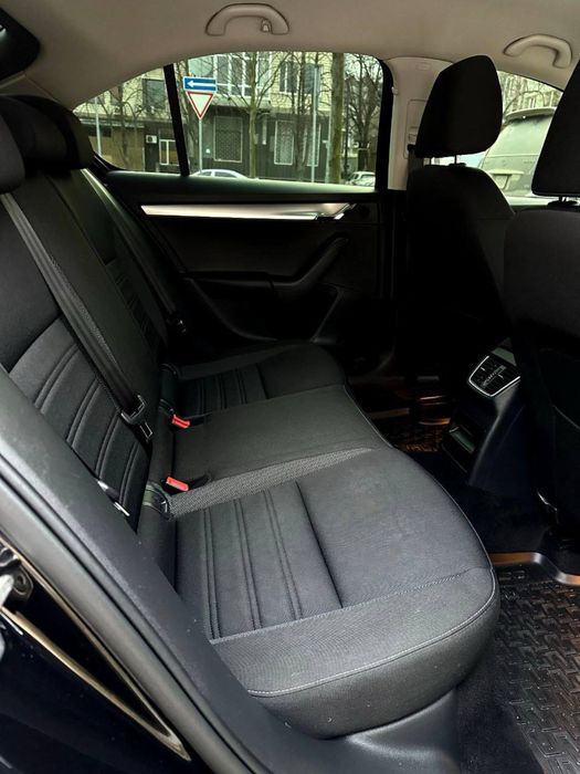Skoda Oktavia A7 2019  1.4 турбо
