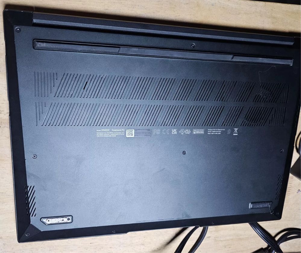 Asus Vivobook S14X intel core i7 12th Gen, 2.30GHz, 512SSD, ram12gb.