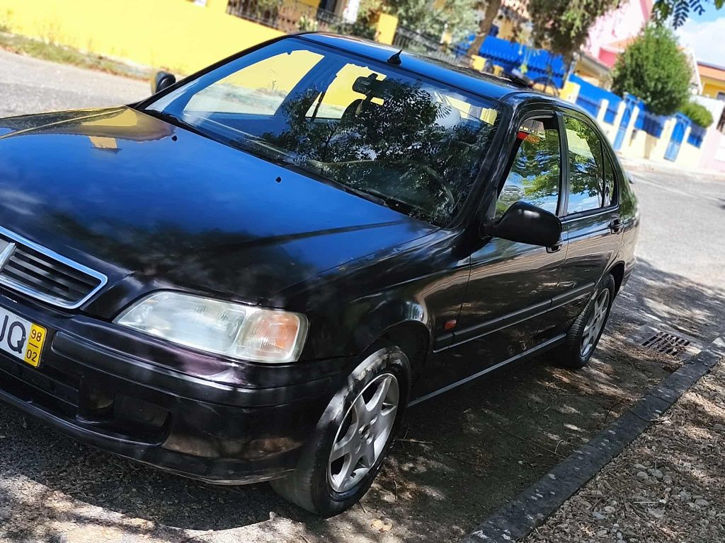 Honda Civic com AC veículo impecável valor negociável