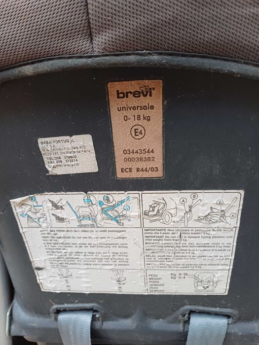 Vendo cadeira auto para criança da brevi
