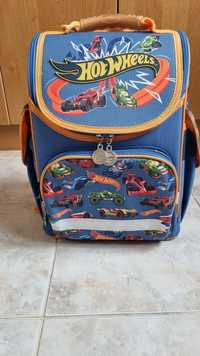 Шкільний рюкзак Kite hot wheels