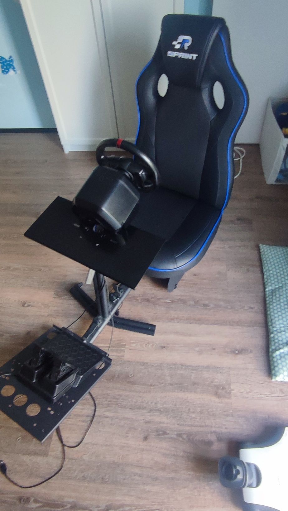 Volante com cadeira PS5