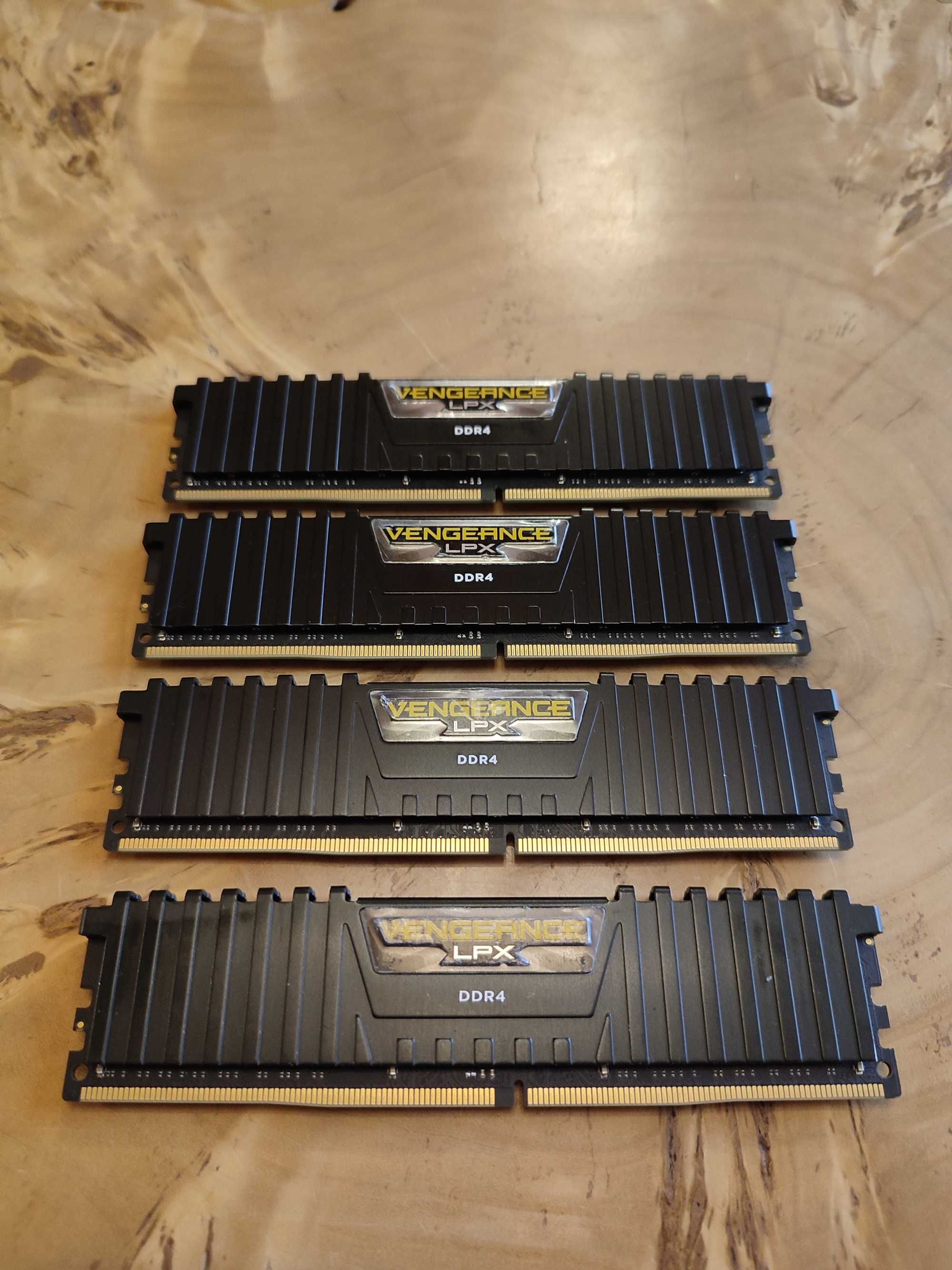 Оперативна пам'ять ОЗУ Corsair Vengeance LPX 16 GB DDR4 3000 MHz