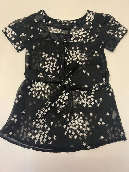 Гарна жіноча блузка