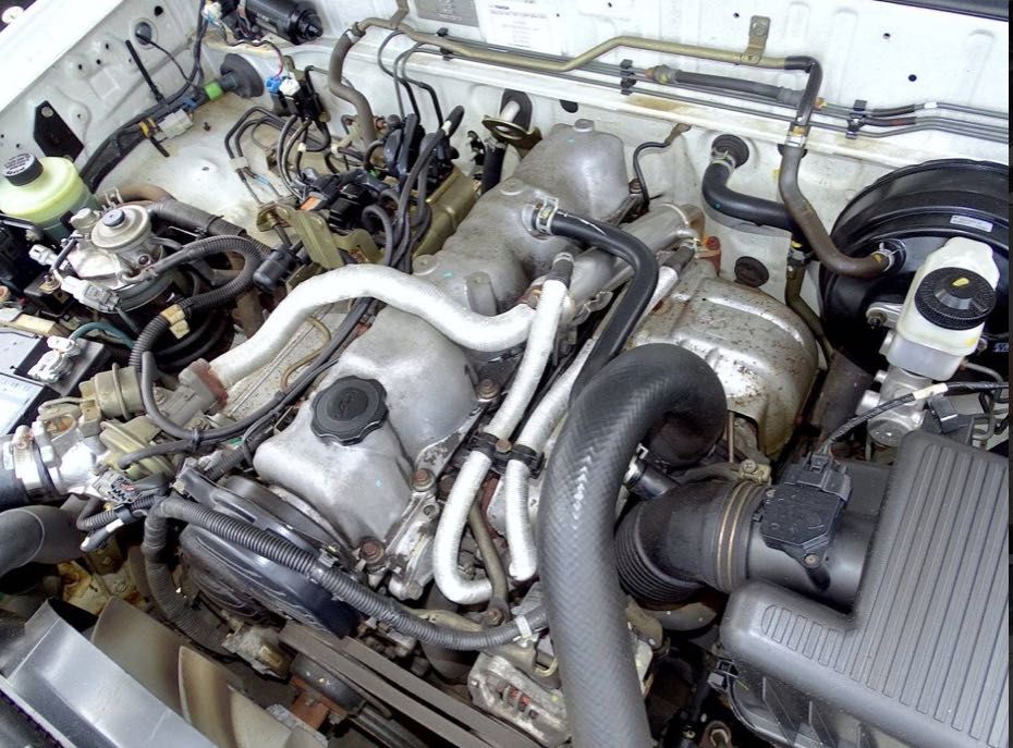 Mazda
Série B Cabine Dupla 4WD
