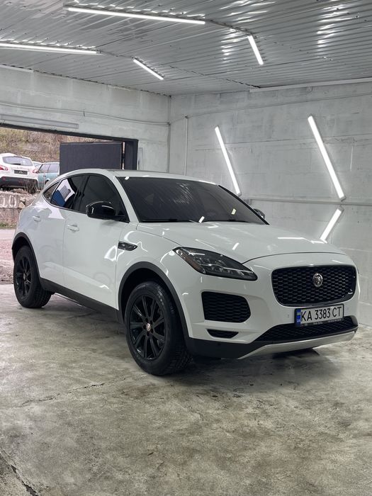 Ягуар E-Pace , Jaguar .
