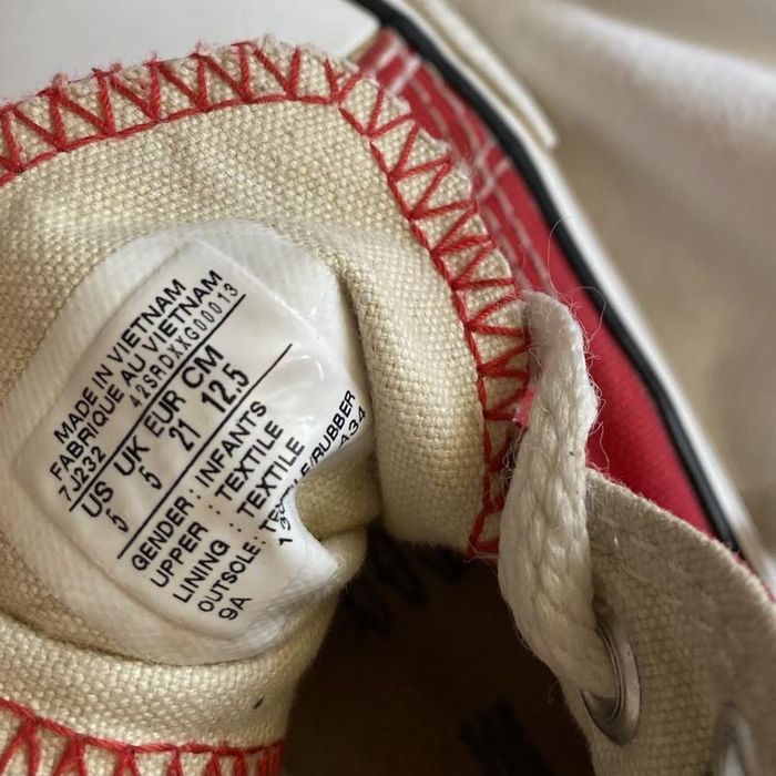 Красные высокие кеды converse оригинал