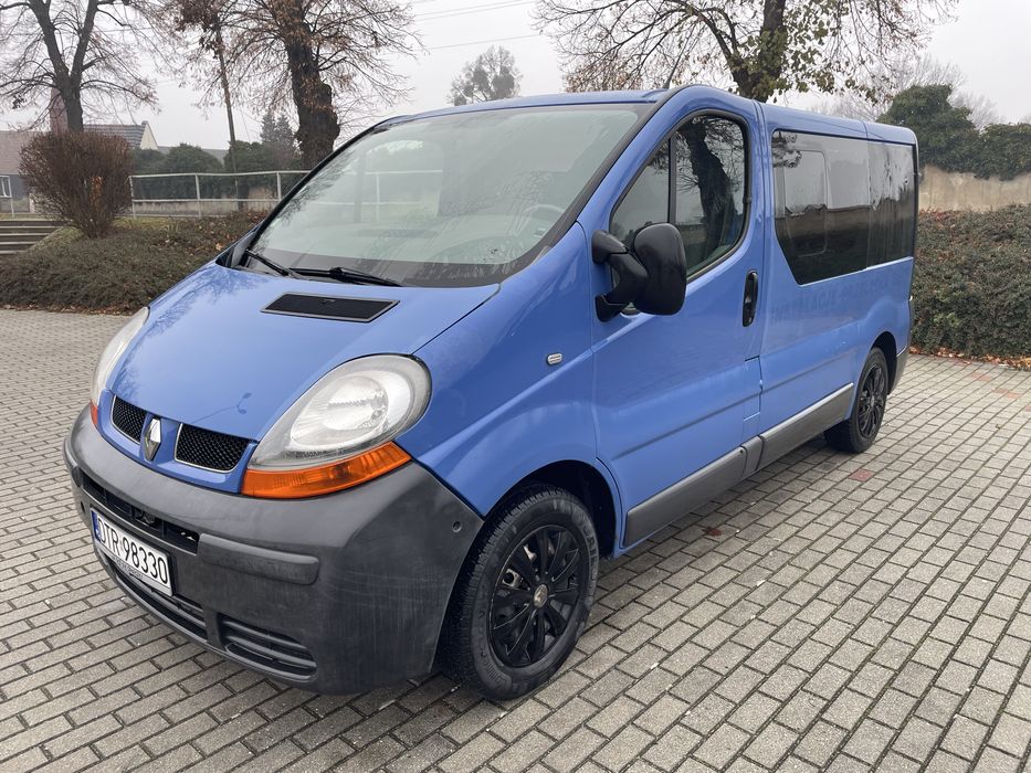 Renault trafic 1.9 HAK 2T BRYGADÓWKA nie opel vivaro 6 osobowy