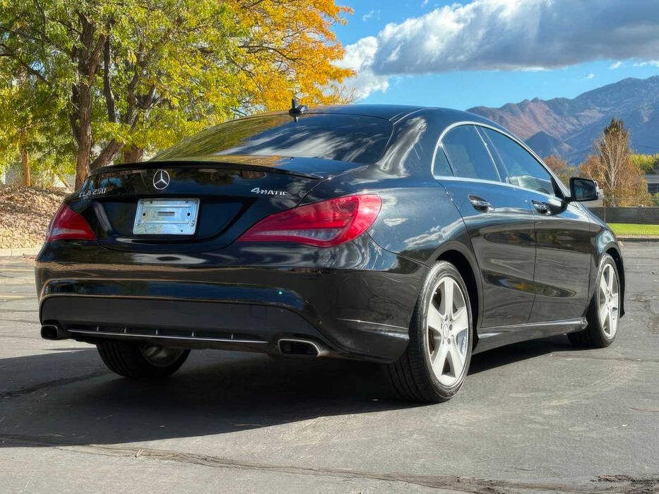 Mercedes-Benz CLA CLA 250 4MATIC      2015