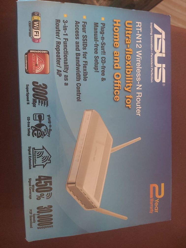 Router Asus RT-N12 3w1
